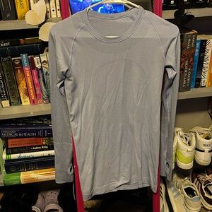 Lululemon long sleeve swiftly tech